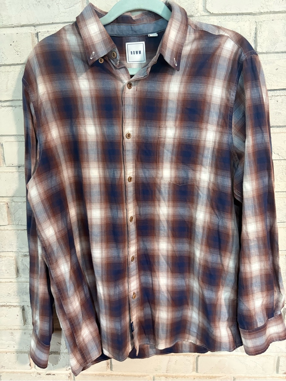 ROWN L  Plaid Button-Down Shirt in Brown,cream & Navy like new